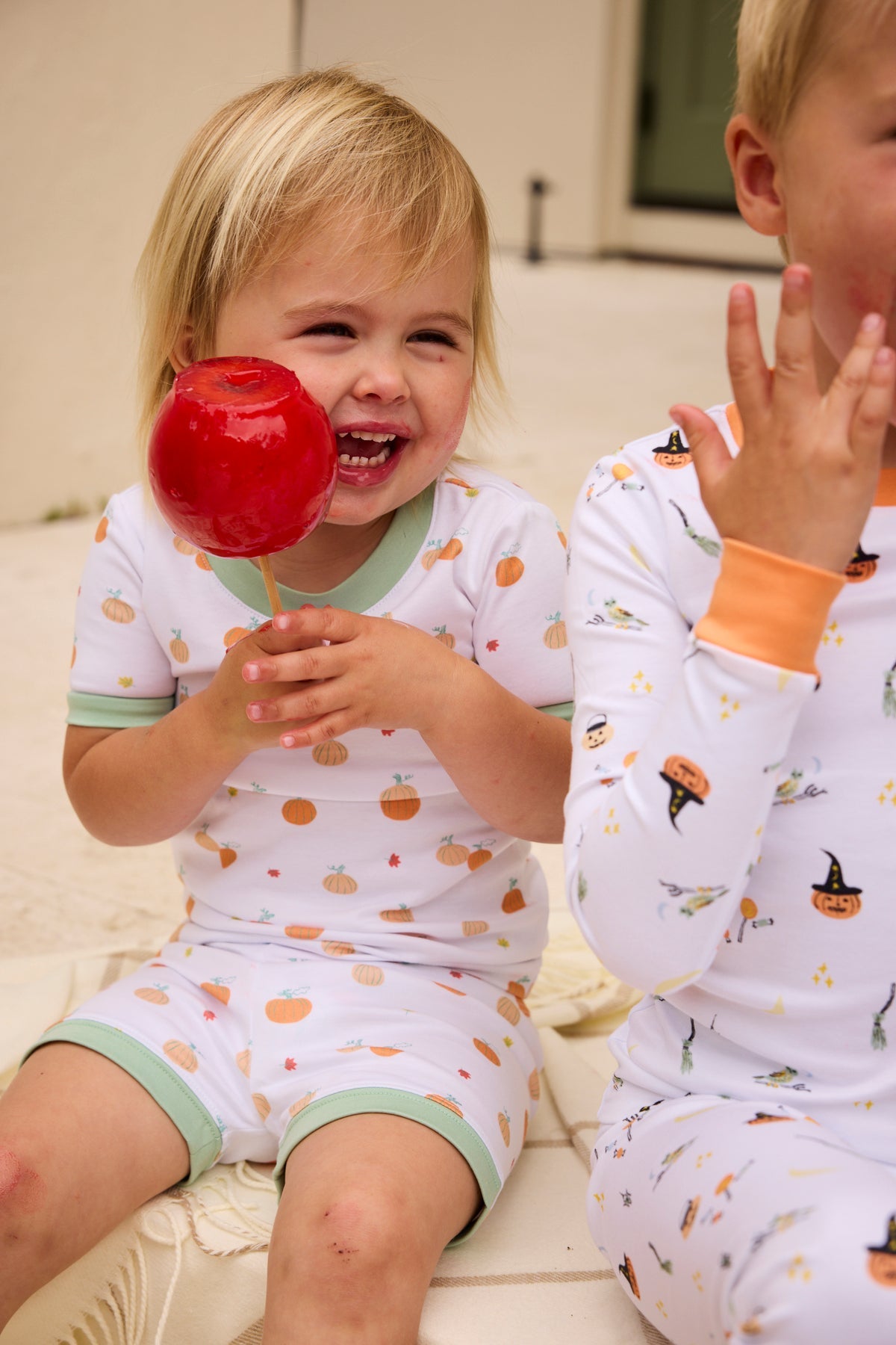 Kids Shorts Set in Pumpkin Patch